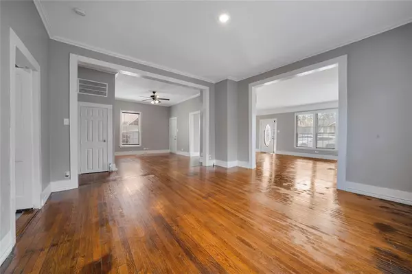 Denison, TX 75020,1015 W Walker Street