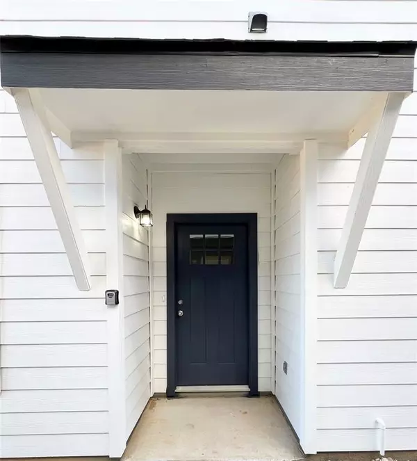 Burleson, TX 76028,3501 E Renfro Street #611