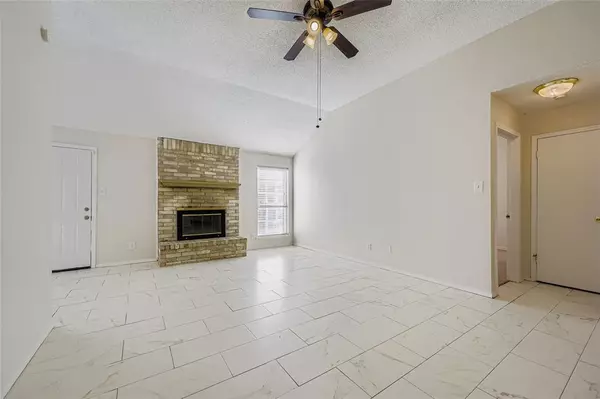 Arlington, TX 76001,6609 Pecanwood Drive