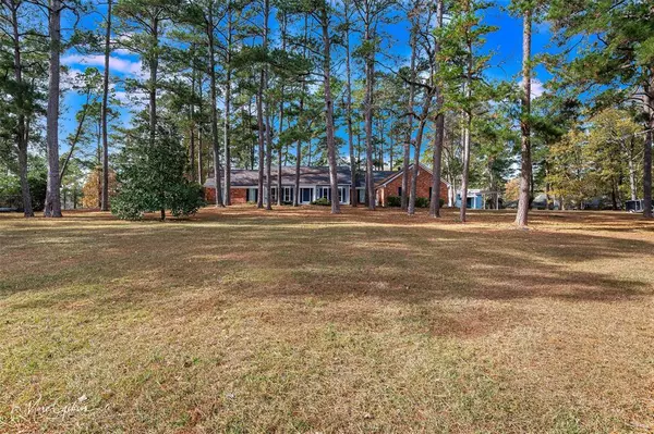 Shreveport, LA 71106,10710 Misty Circle