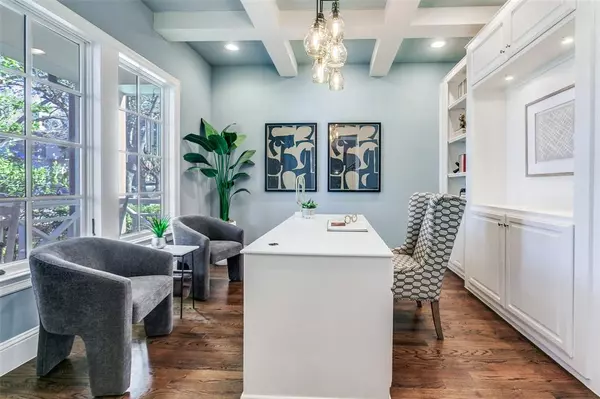 University Park, TX 75205,3329 Milton Avenue