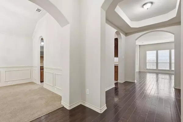 Prosper, TX 75078,870 White River Drive