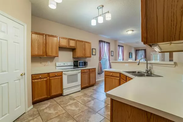 Grand Prairie, TX 75052,3011 Blacksmith Court