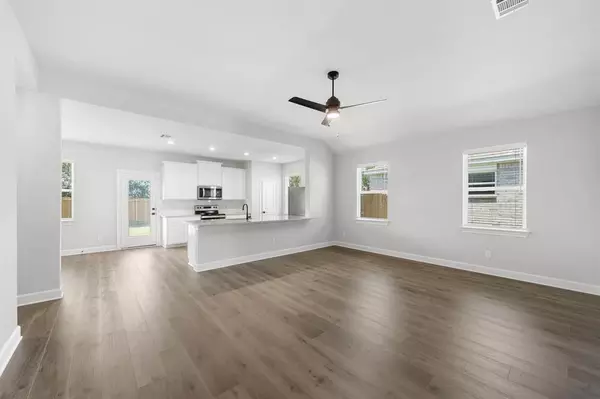 Hutchins, TX 75141,344 Live Oak Lane