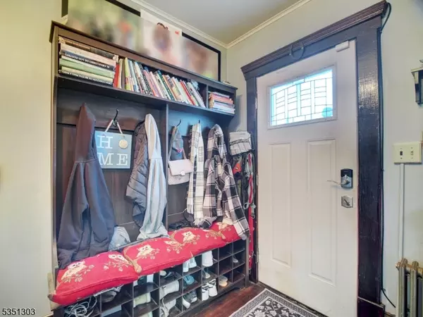 Perth Amboy City, NJ 08861,381 Keene St