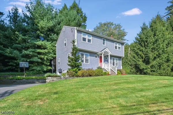 Glen Rock Boro, NJ 07452,418 Prospect St