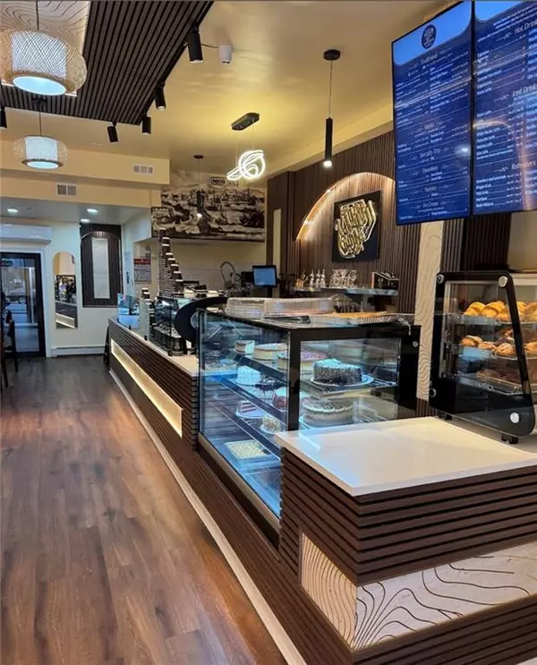 Brooklyn, NY 11220,6812 3rd AVE