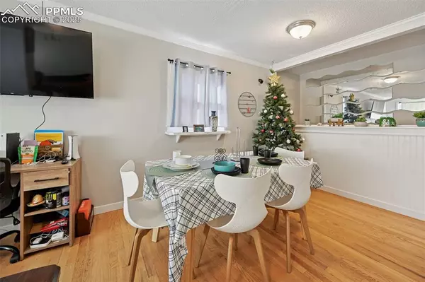 Colorado Springs, CO 80909,1526 Laurette DR