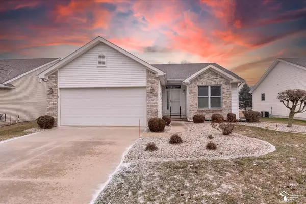 6882 Lexington PL, Temperance, MI 48182