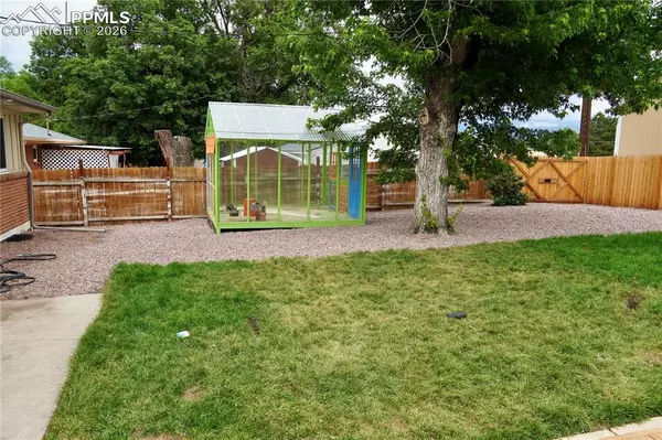 Colorado Springs, CO 80909,2610 E Bijou ST