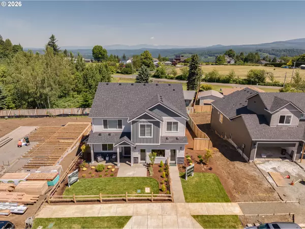 18635 WARM SPRINGS ST #4, Sandy, OR 97055