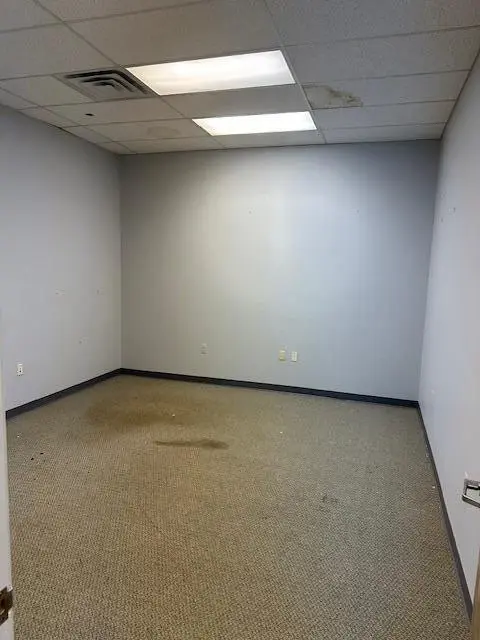 Ann Arbor, MI 48103,3526 W Liberty RD #300