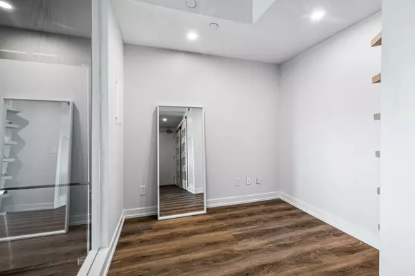 Toronto C11, ON M3C 0P1,6 Sonic WAY #1405