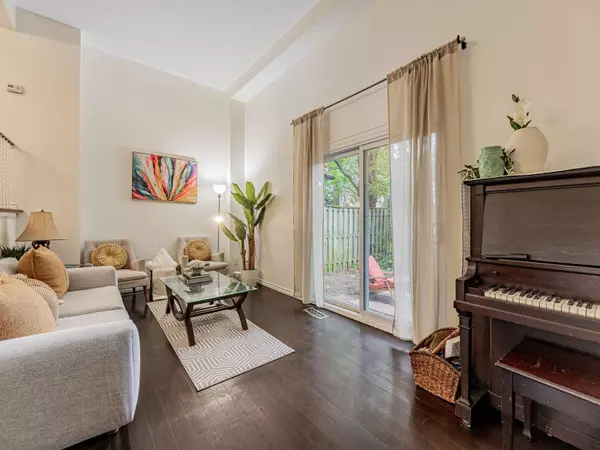 Toronto E05, ON M1W 1W6,120 Beverly Glen BLVD #58