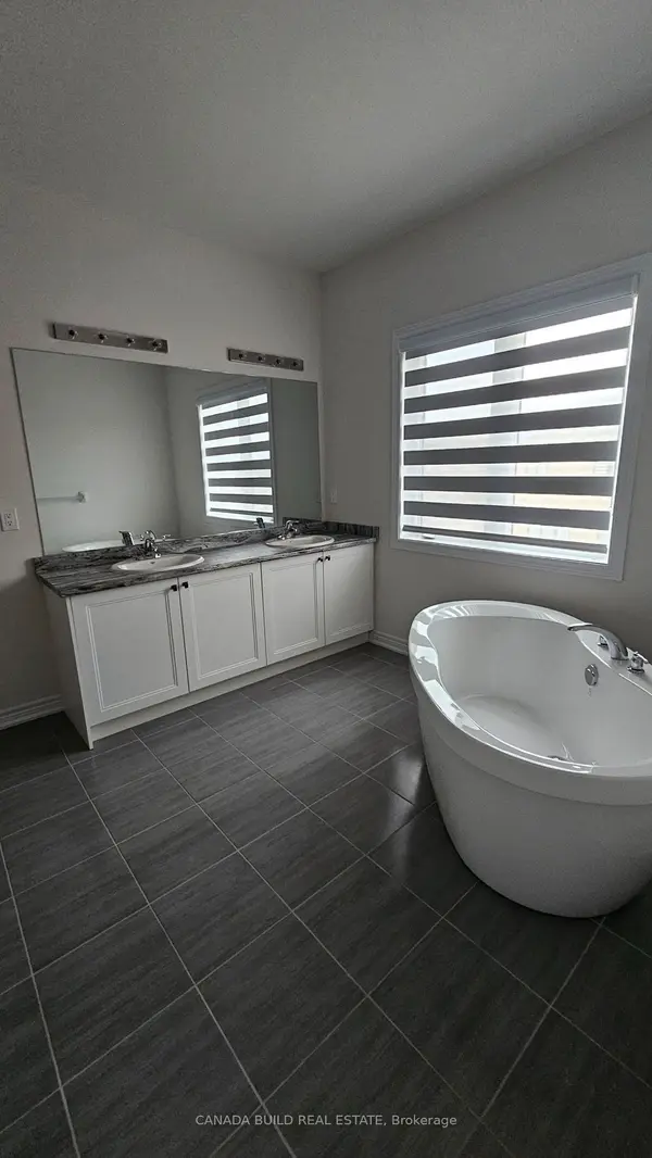 Oshawa, ON L1H 8L7,2133 Coppermine ST