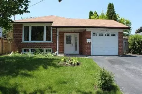 73 Cicerella CRES #Main, Toronto E09, ON M1K 5B4