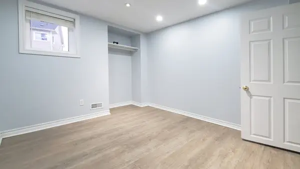 Oshawa, ON L1K 2R9,640 Ormond DR #BSMT