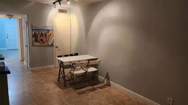 Hallandale Beach, FL 33009,Address not disclosed