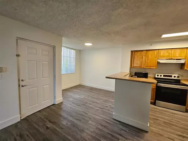 Miramar, FL 33025,12118 Saint Andrews Pl #108