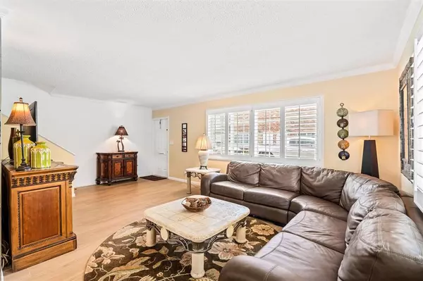 Lauderdale By The Sea, FL 33308,5400 N Ocean Blvd #1