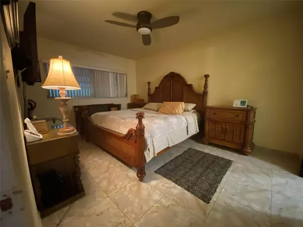 Hollywood, FL 33021,1001 Hillcrest Court #108