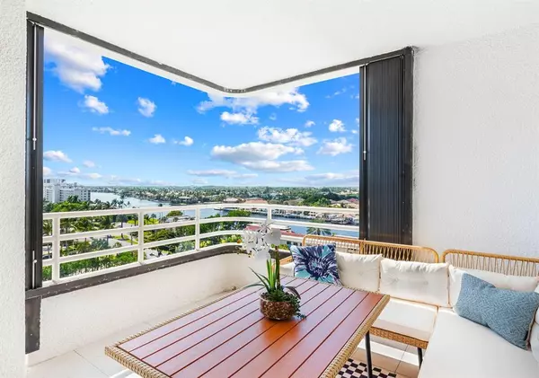 Highland Beach, FL 33487,2901 S Ocean Boulevard #803