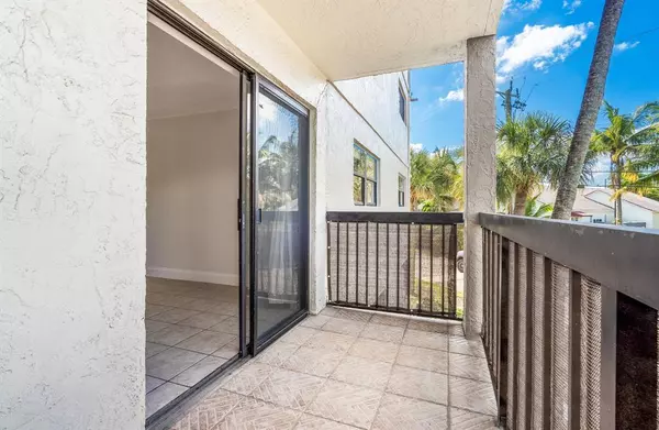 Fort Lauderdale, FL 33311,701 NW 19th St #200