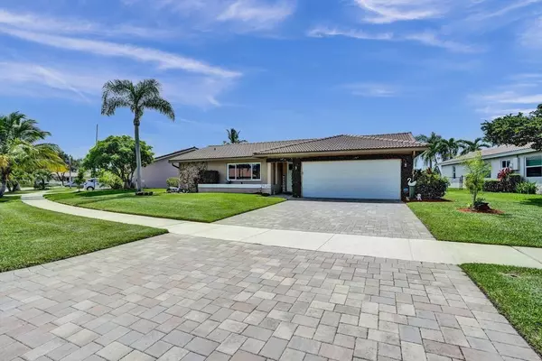 7629 Sunflower Dr, Margate, FL 33063