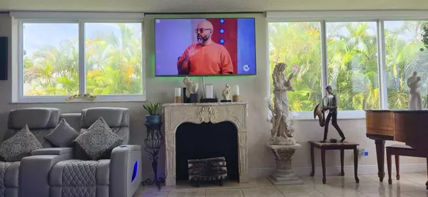 Miami, FL 33179,Address not disclosed