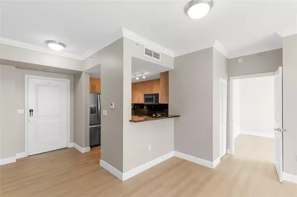 Fort Lauderdale, FL 33301,511 SE 5th Ave #910