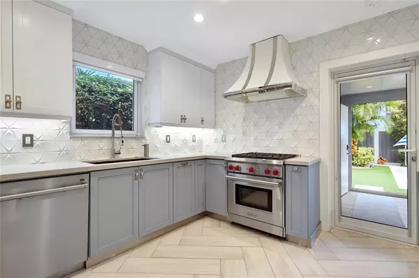 Fort Lauderdale, FL 33301,390 NE 10th Ave