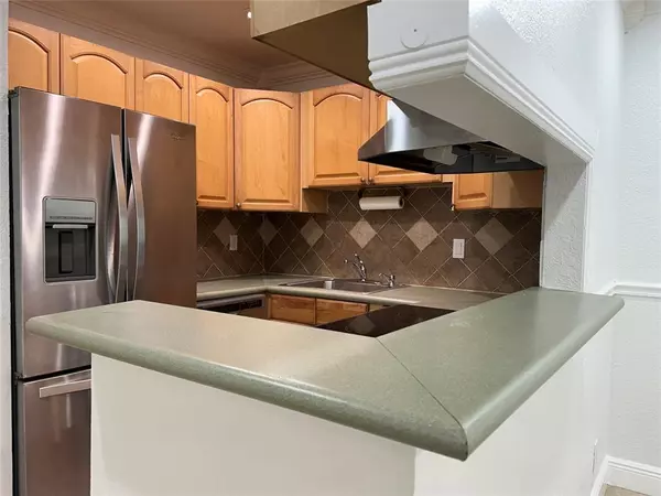 Coral Springs, FL 33065,11783 NW 30th St #104A