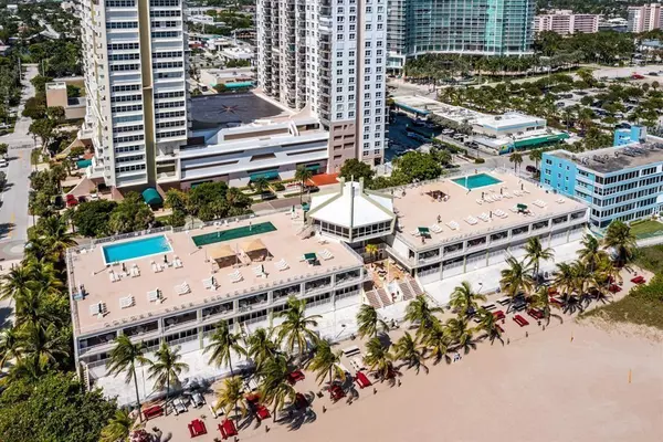 Pompano Beach, FL 33062,111 Briny Ave #711