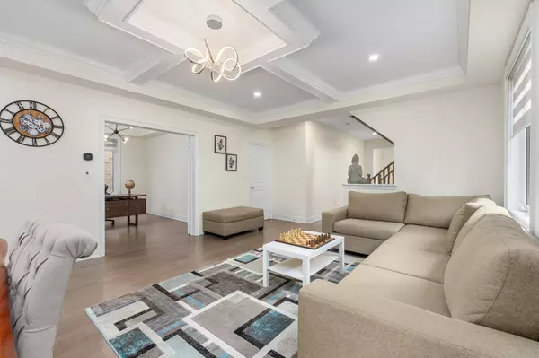 Vaughan, ON L4H 5E9,64 Coldwell Bay CIR