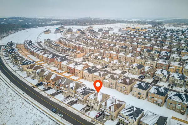 East Gwillimbury, ON L9N 0Y5,420 Seaview HTS