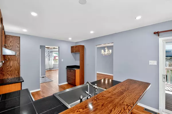 Penetanguishene, ON L9M 1J5,8 Bridle RD