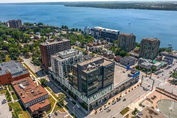 111 Worsley ST #302, Barrie, ON L4M 5R5