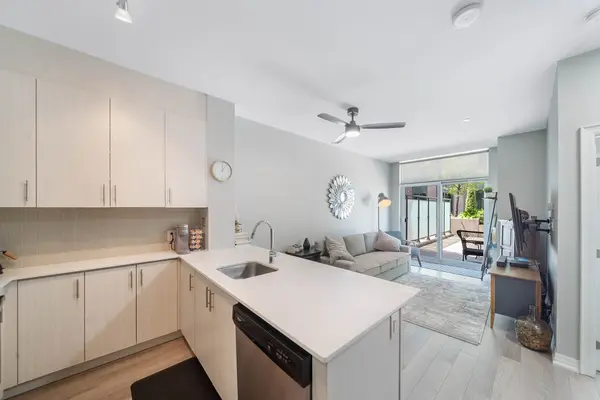 Barrie, ON L4M 5R5,111 Worsley ST #302