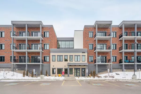 Clearview, ON L0M 1G0,121 Mary ST #405