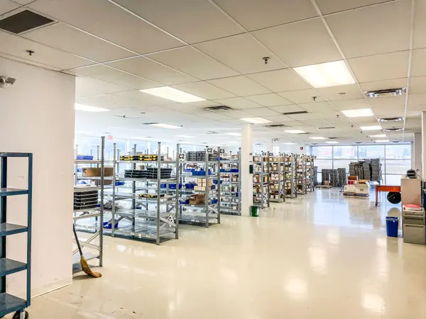 Mississauga, ON L4W 4X5,2800 Matheson BLVD E