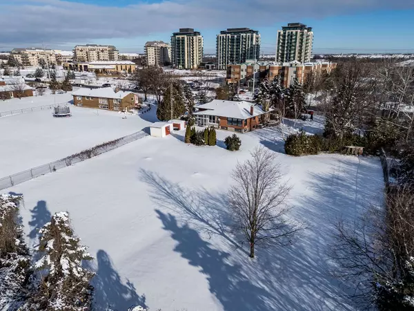 Brampton, ON L6P 0M7,9186 Goreway DR