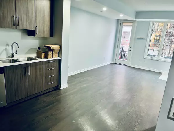 Oakville, ON L6H 0X6,2205 Lillykin ST #5