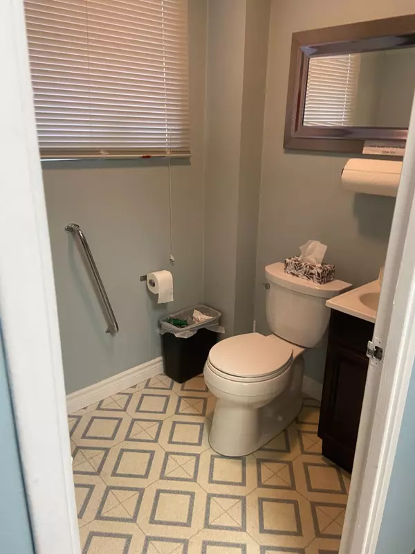 Burlington, ON L7P 4M8,2025 Upper Middle RD #25