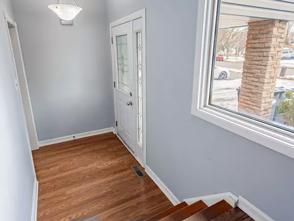 Mississauga, ON L5L 1M8,2619 Spruce Needle DR