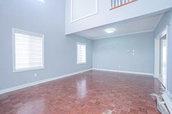 Brampton, ON L6X 4T3,9 Whitewash WAY E