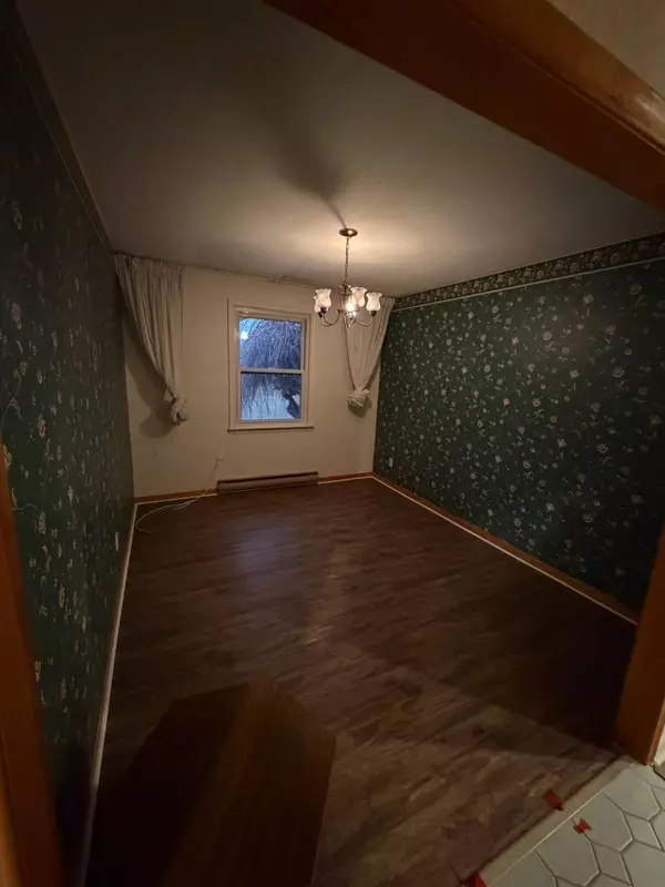 Brampton, ON L6Y 0E8,2637 EMBLETON RD