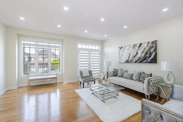 Brampton, ON L6R 0Y4,5 Appleaire Cres N/A