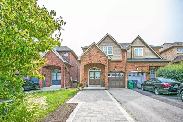 Mississauga, ON L5M 7J7,3246 Angel Pass DR