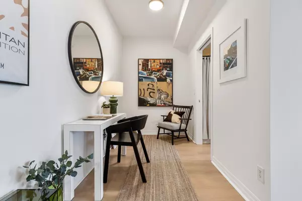 Mississauga, ON L5B 4P2,225 Webb DR #3101