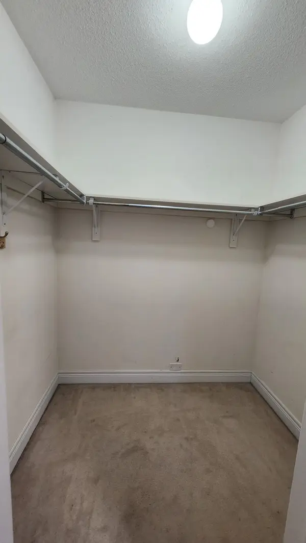 Brampton, ON L6Y 0K5,80 Tatra CRES #3